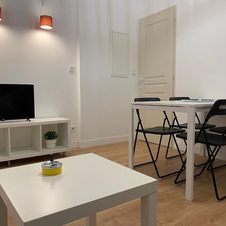 Ferienwohnung A 2 Pas Du Vieux Port Charmant T2 Marseilles Exterior foto